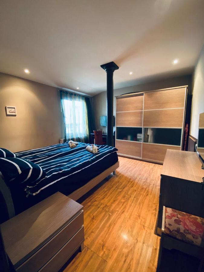 Opera Apartment Tbilisi Eksteriør bilde